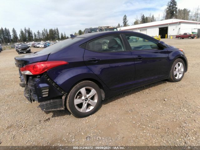 Photo 3 VIN: 5NPDH4AE5DH429543 - HYUNDAI ELANTRA 