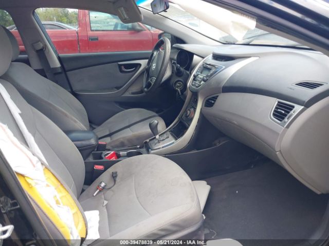 Photo 4 VIN: 5NPDH4AE5DH432992 - HYUNDAI ELANTRA 