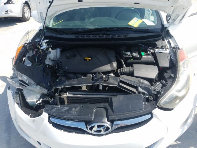 Photo 6 VIN: 5NPDH4AE5DH433527 - HYUNDAI ELANTRA GL 