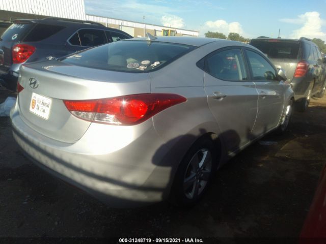 Photo 3 VIN: 5NPDH4AE5DH434242 - HYUNDAI ELANTRA 