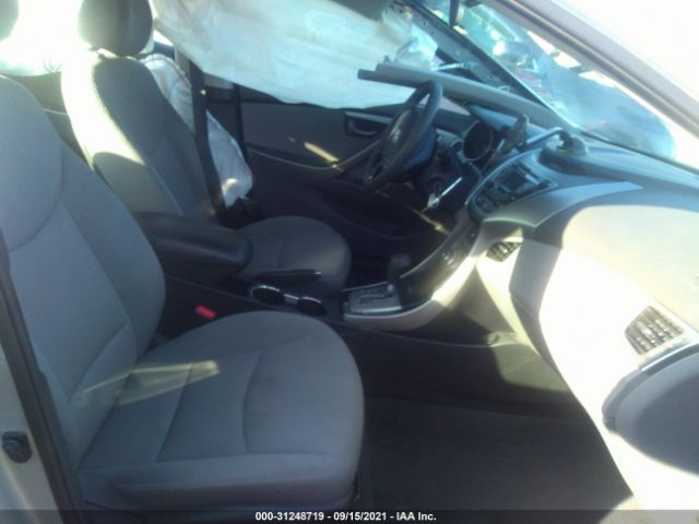 Photo 4 VIN: 5NPDH4AE5DH434242 - HYUNDAI ELANTRA 