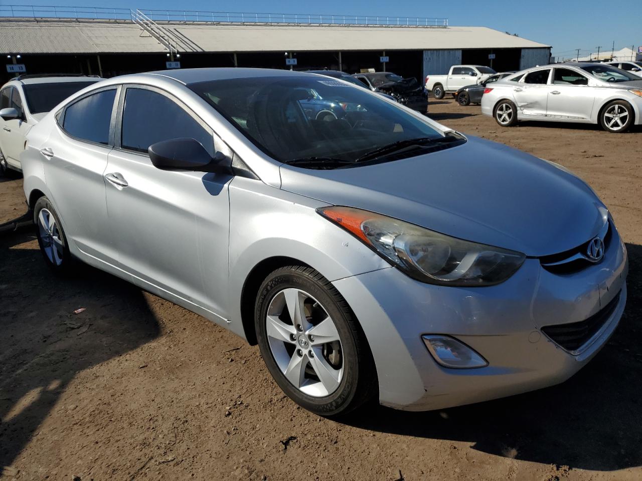 Photo 3 VIN: 5NPDH4AE5DH435455 - HYUNDAI ELANTRA 