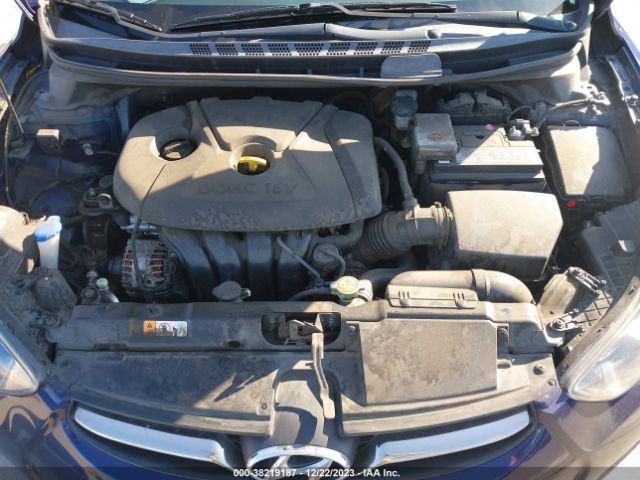 Photo 9 VIN: 5NPDH4AE5DH445502 - HYUNDAI ELANTRA 