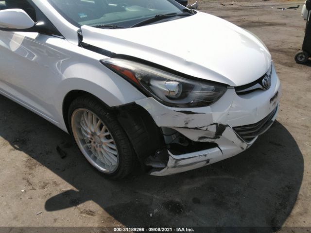 Photo 5 VIN: 5NPDH4AE5EH457716 - HYUNDAI ELANTRA 