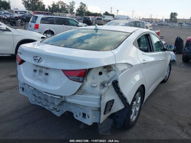 Photo 3 VIN: 5NPDH4AE5EH465184 - HYUNDAI ELANTRA 