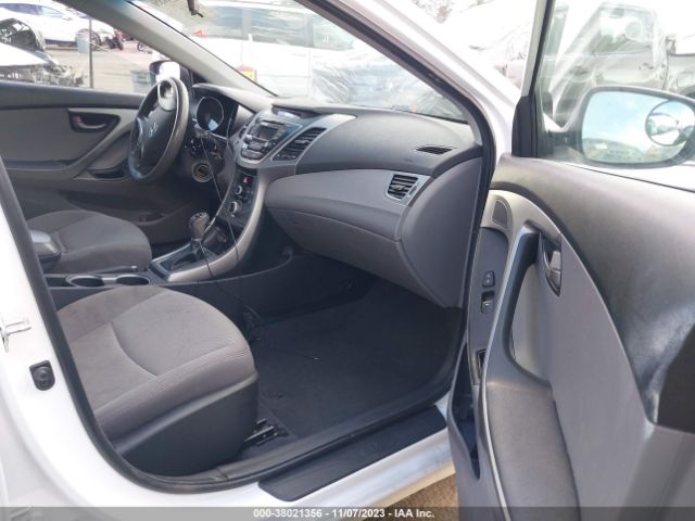 Photo 4 VIN: 5NPDH4AE5EH465184 - HYUNDAI ELANTRA 