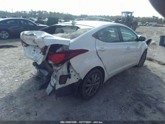 Photo 3 VIN: 5NPDH4AE5EH470160 - HYUNDAI ELANTRA 