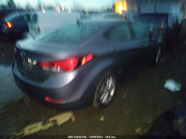 Photo 3 VIN: 5NPDH4AE5EH472409 - HYUNDAI ELANTRA 