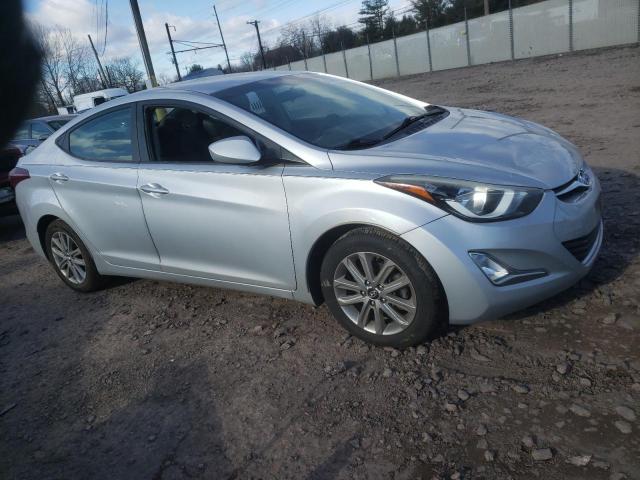 Photo 3 VIN: 5NPDH4AE5EH493745 - HYUNDAI ELANTRA 