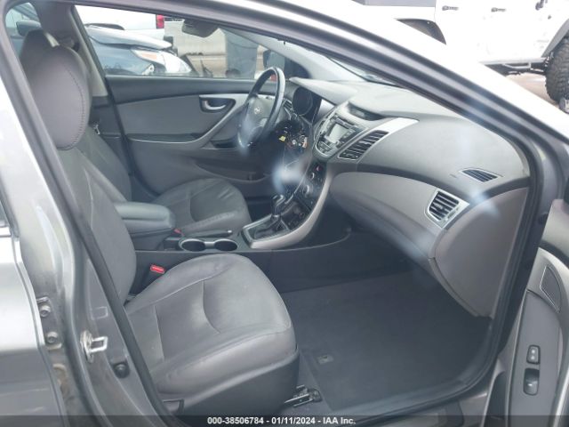 Photo 4 VIN: 5NPDH4AE5EH504100 - HYUNDAI ELANTRA 