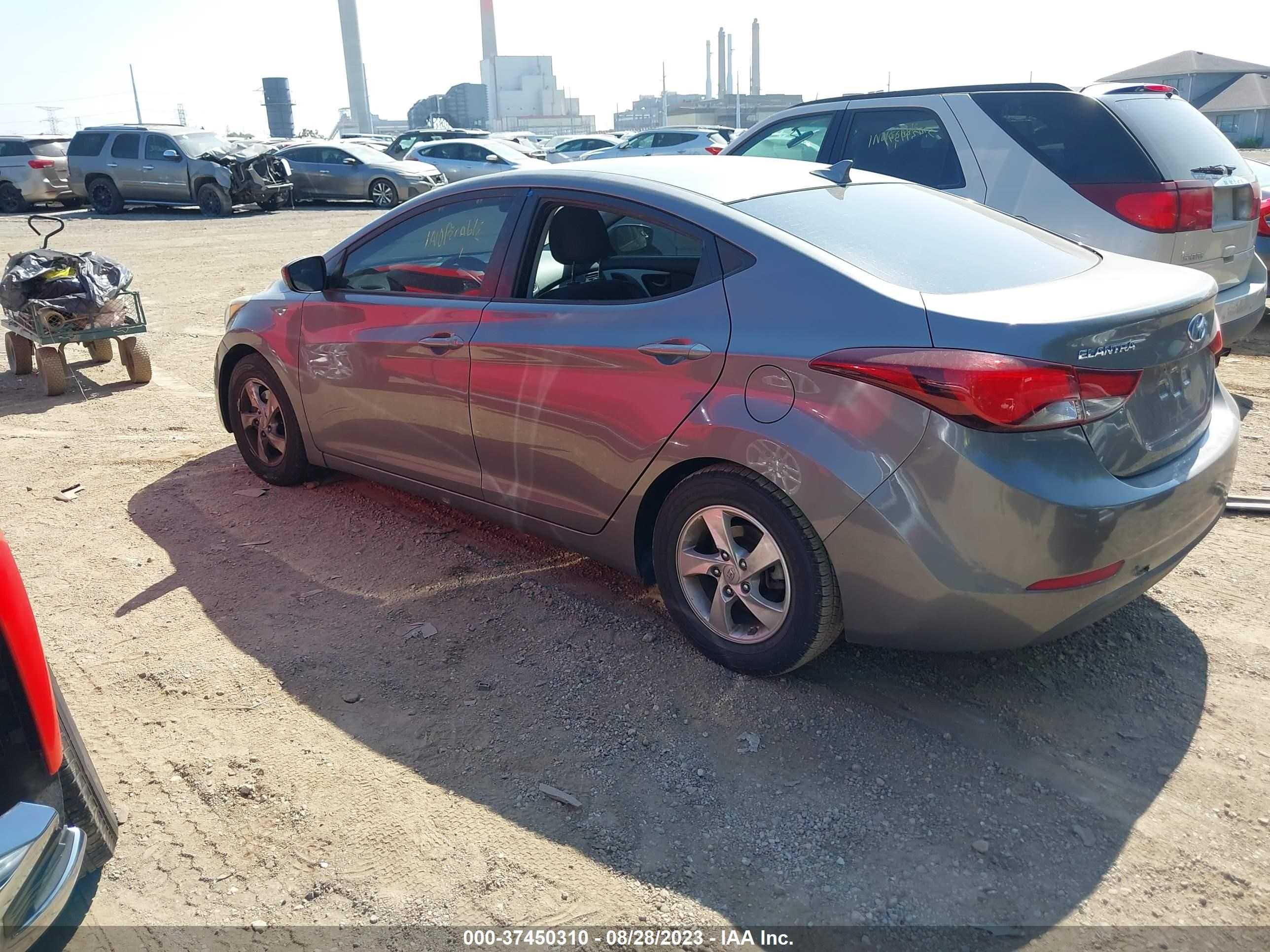 Photo 2 VIN: 5NPDH4AE5EH511306 - HYUNDAI ELANTRA 