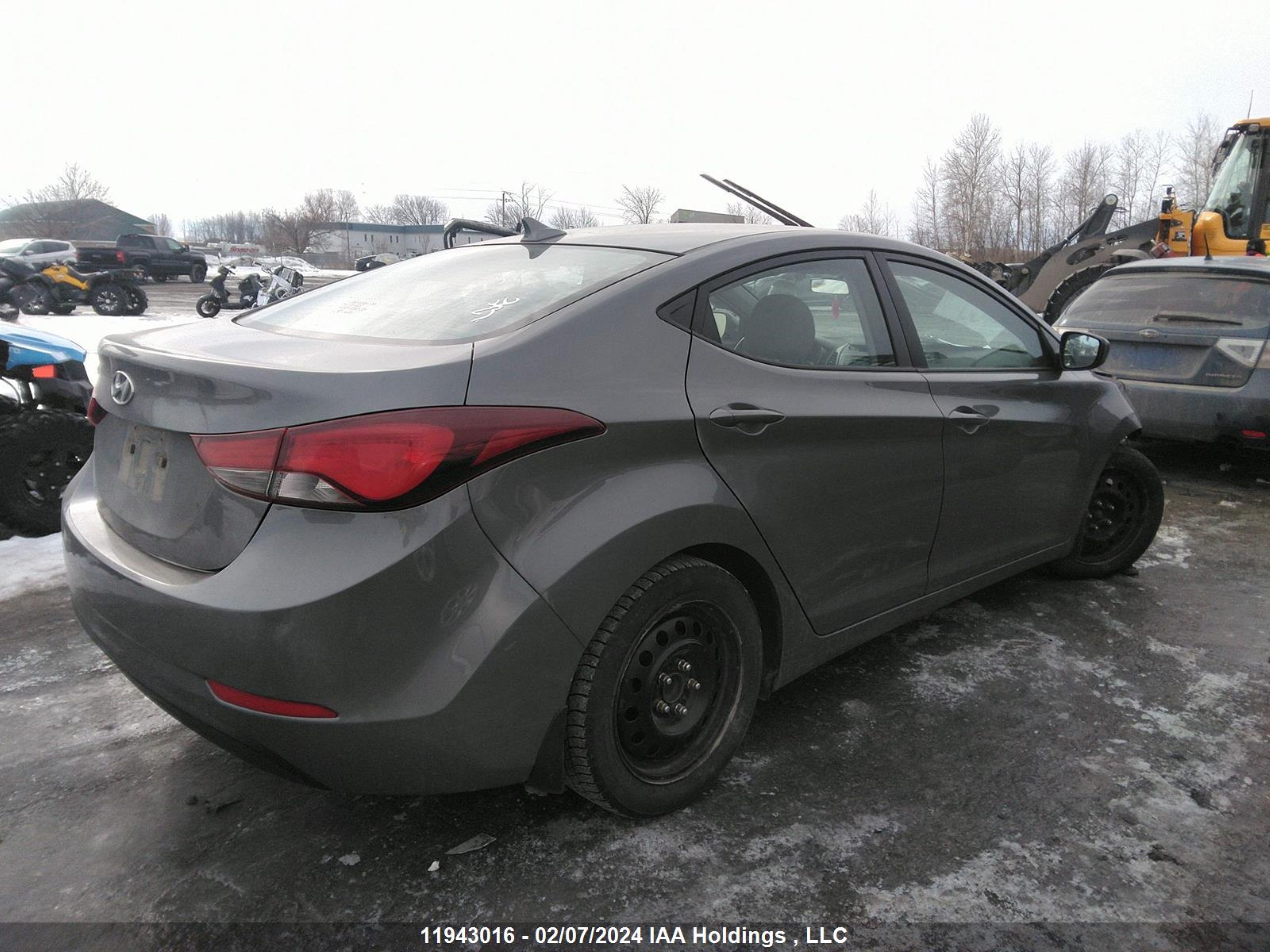 Photo 3 VIN: 5NPDH4AE5EH520524 - HYUNDAI ELANTRA 