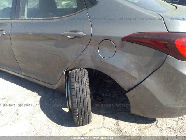 Photo 5 VIN: 5NPDH4AE5EH525450 - HYUNDAI ELANTRA 