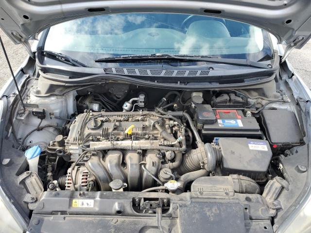 Photo 10 VIN: 5NPDH4AE5FH552519 - HYUNDAI ELANTRA 