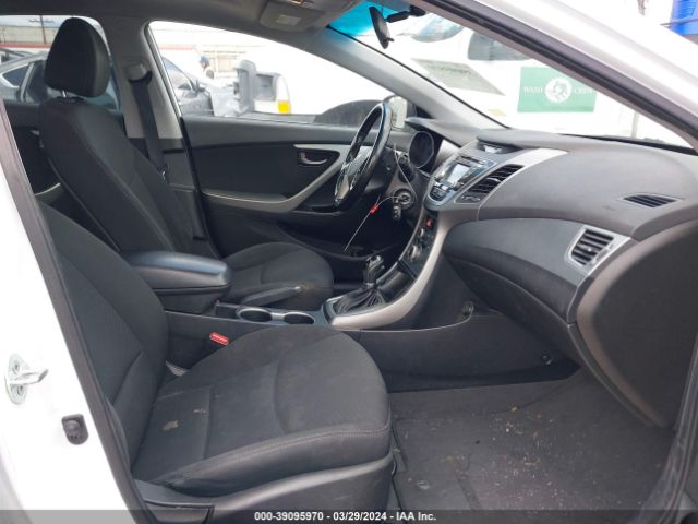 Photo 4 VIN: 5NPDH4AE5FH554500 - HYUNDAI ELANTRA 