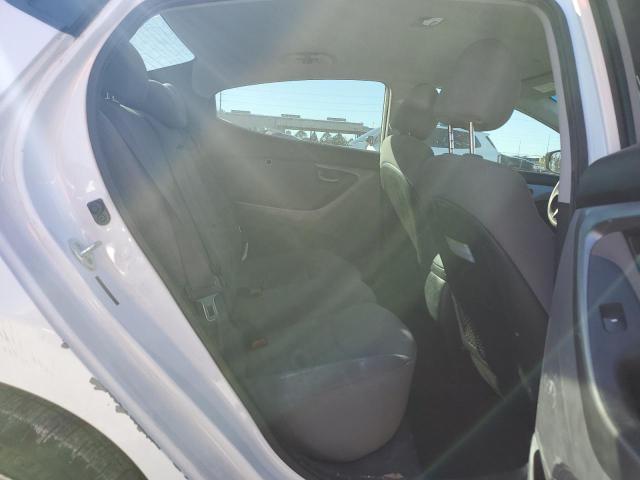 Photo 9 VIN: 5NPDH4AE5FH557977 - HYUNDAI ELANTRA SE 