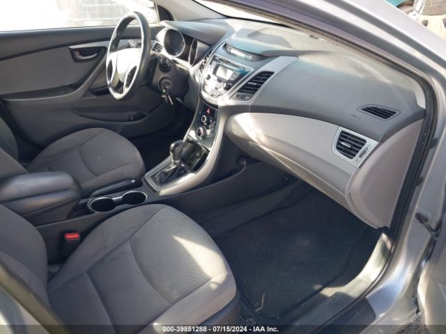 Photo 4 VIN: 5NPDH4AE5FH558580 - HYUNDAI ELANTRA 