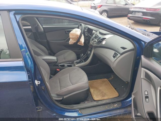 Photo 4 VIN: 5NPDH4AE5FH564170 - HYUNDAI ELANTRA 