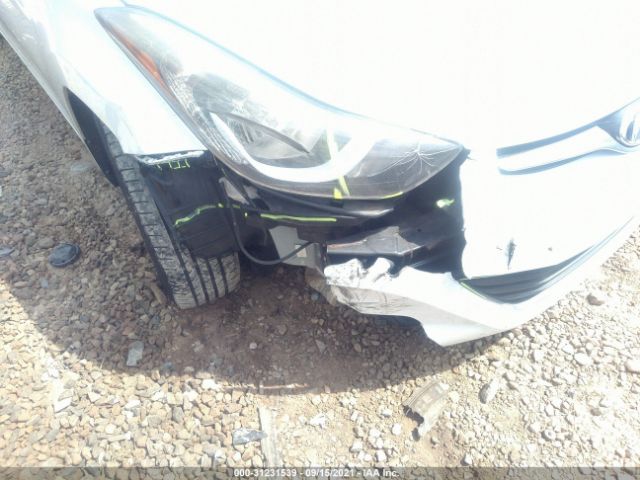 Photo 5 VIN: 5NPDH4AE5FH565397 - HYUNDAI ELANTRA 