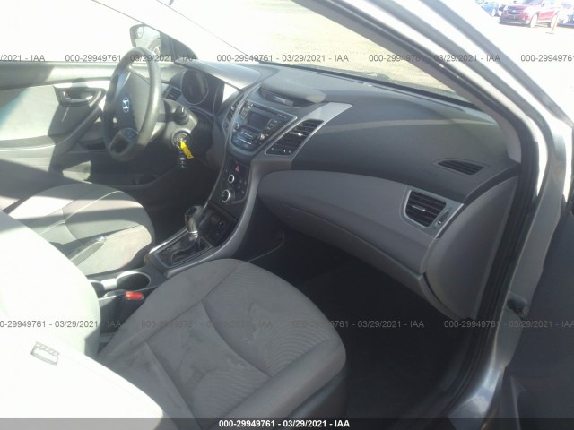 Photo 4 VIN: 5NPDH4AE5FH566002 - HYUNDAI ELANTRA 