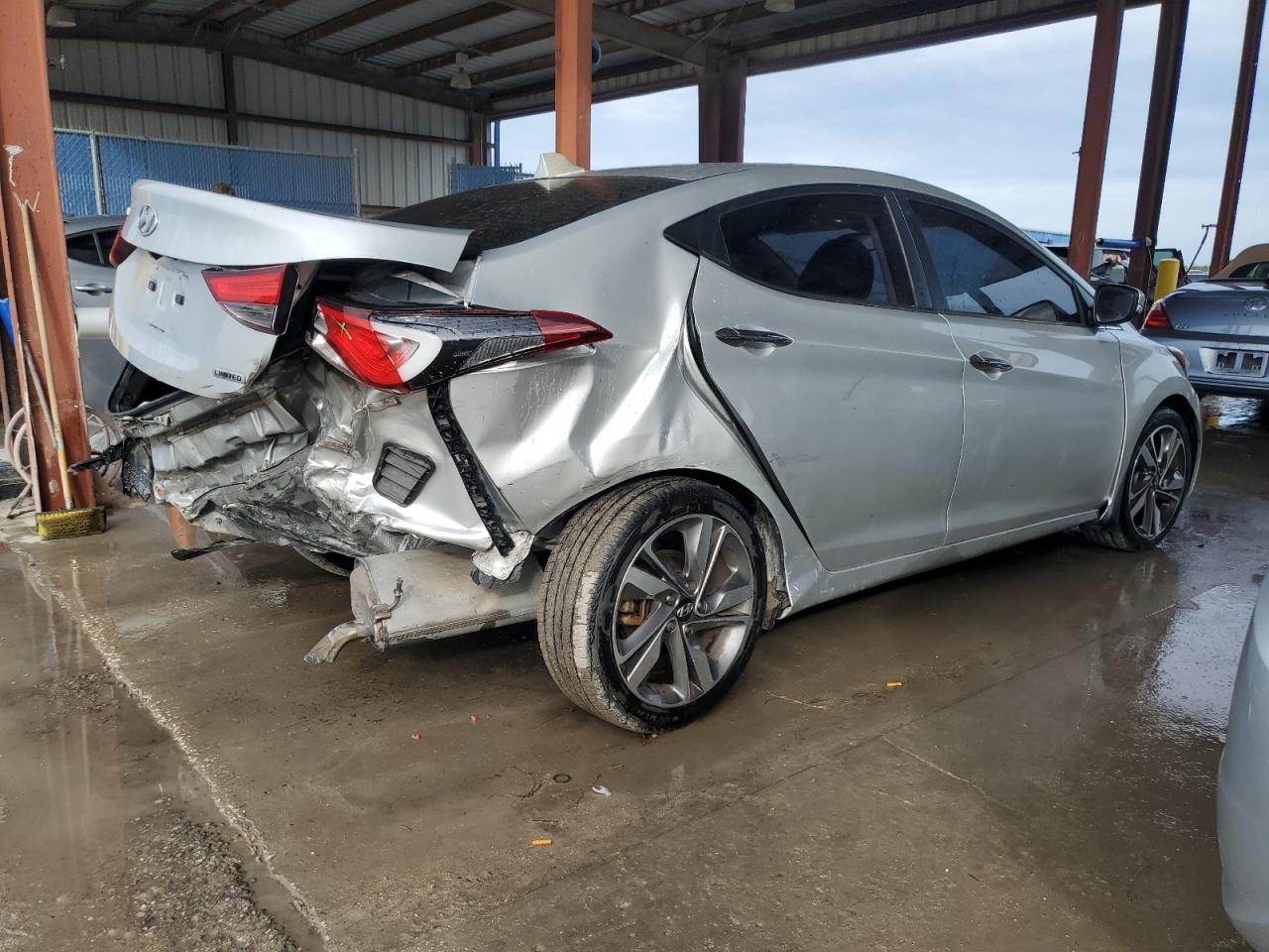 Photo 2 VIN: 5NPDH4AE5FH566484 - HYUNDAI ELANTRA 