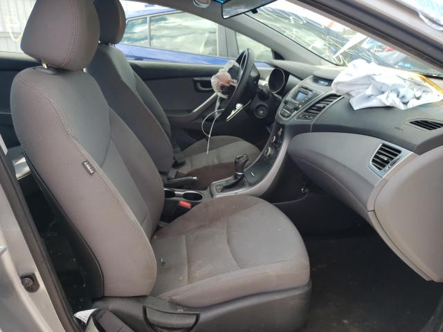 Photo 4 VIN: 5NPDH4AE5FH581020 - HYUNDAI ELANTRA SE 