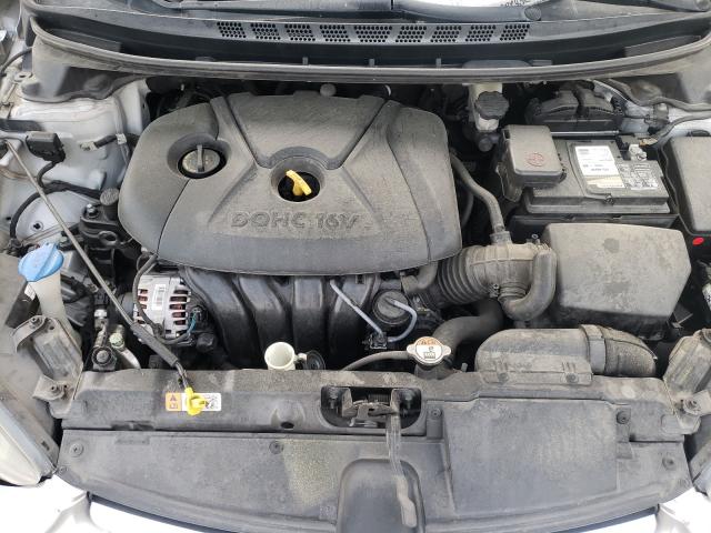 Photo 6 VIN: 5NPDH4AE5FH595595 - HYUNDAI ELANTRA SE 