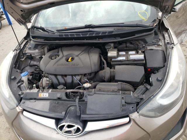 Photo 6 VIN: 5NPDH4AE5FH596987 - HYUNDAI ELANTRA 