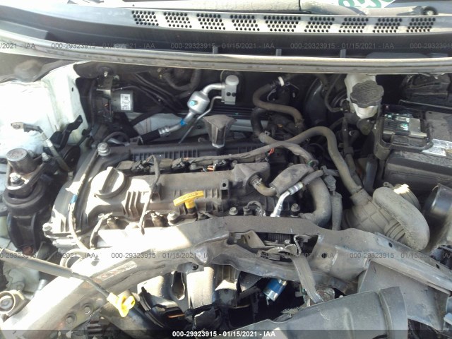 Photo 9 VIN: 5NPDH4AE5FH601086 - HYUNDAI ELANTRA 