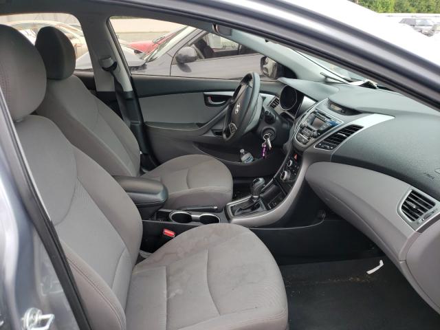 Photo 4 VIN: 5NPDH4AE5FH609060 - HYUNDAI ELANTRA SE 