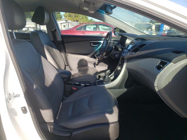 Photo 4 VIN: 5NPDH4AE5FH629129 - HYUNDAI ELANTRA SE 