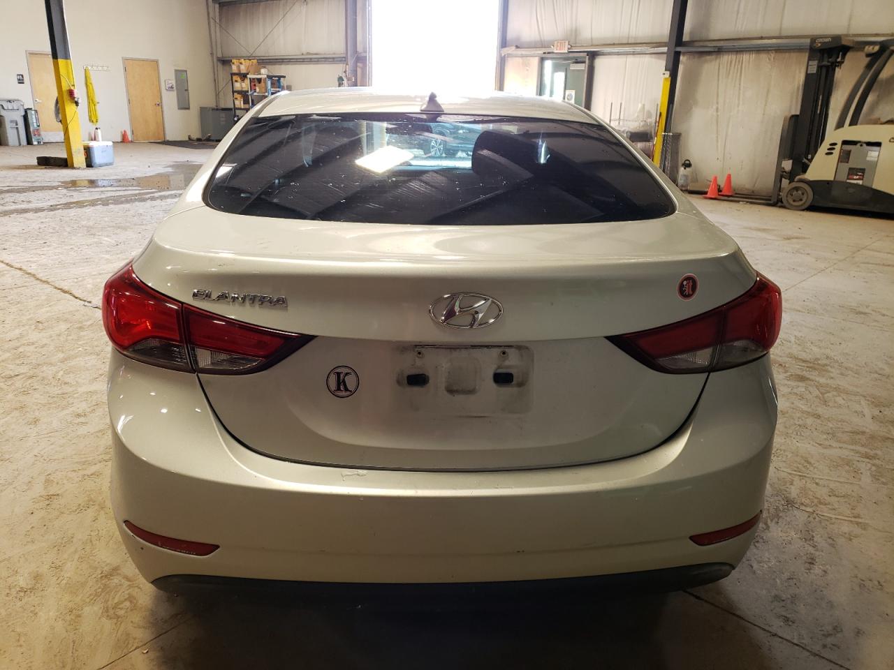 Photo 5 VIN: 5NPDH4AE5FH640714 - HYUNDAI ELANTRA 