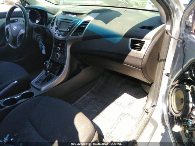 Photo 4 VIN: 5NPDH4AE5FH640776 - HYUNDAI ELANTRA 