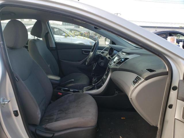 Photo 4 VIN: 5NPDH4AE5GH655151 - HYUNDAI ELANTRA SE 