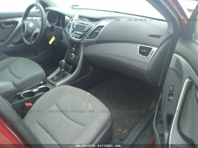 Photo 4 VIN: 5NPDH4AE5GH655781 - HYUNDAI ELANTRA 