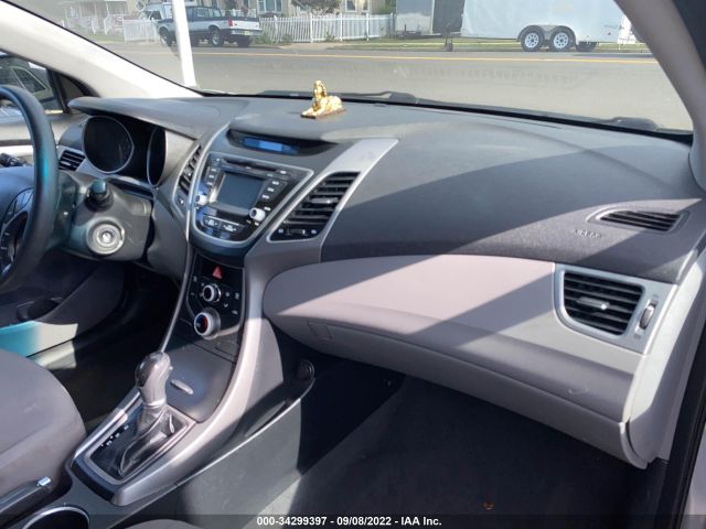 Photo 4 VIN: 5NPDH4AE5GH661435 - HYUNDAI ELANTRA 