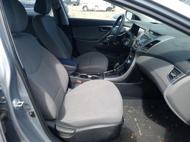 Photo 4 VIN: 5NPDH4AE5GH665405 - HYUNDAI ELANTRA SE 