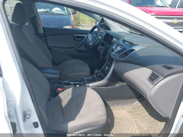 Photo 4 VIN: 5NPDH4AE5GH668224 - HYUNDAI ELANTRA 