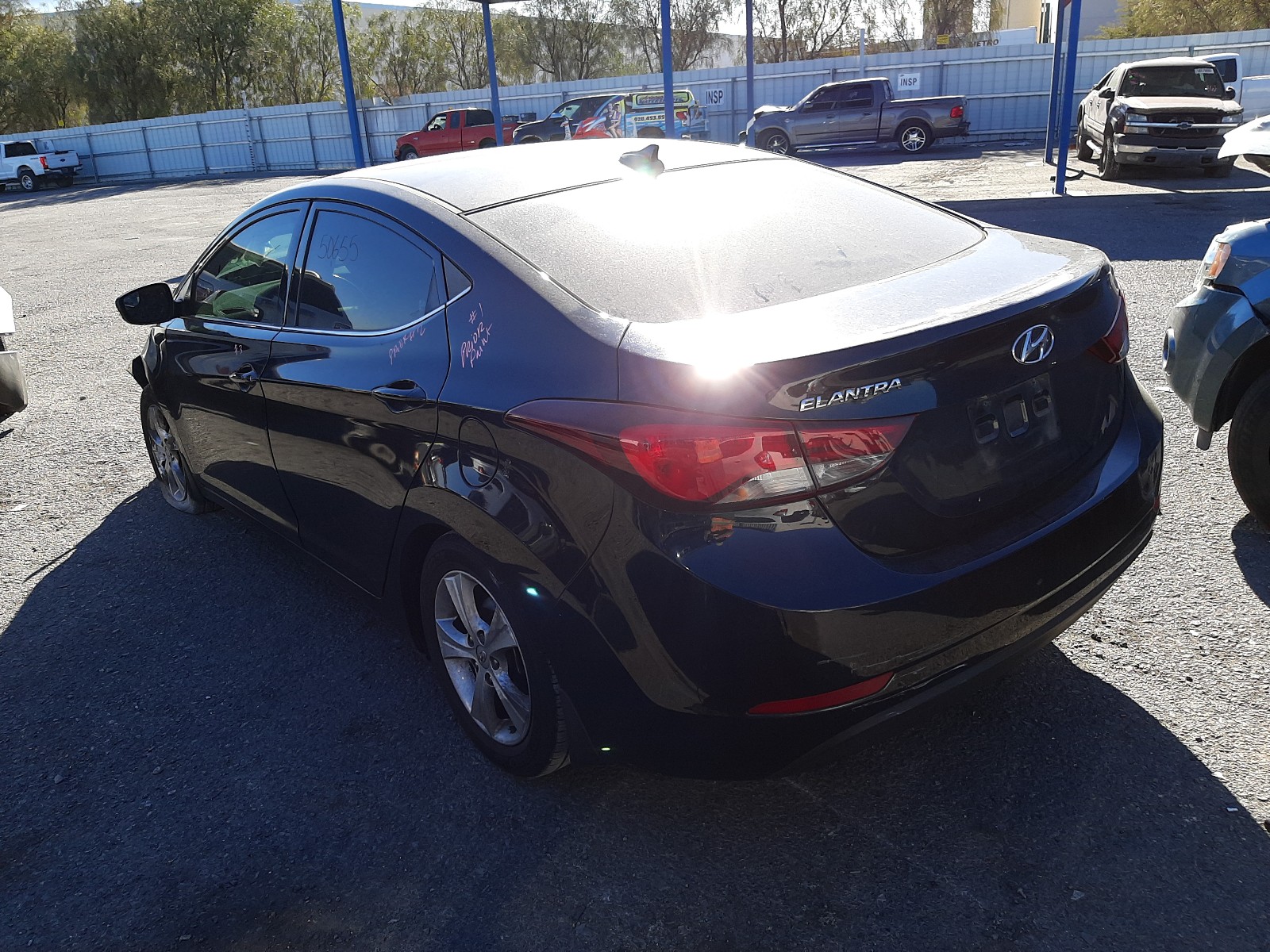 Photo 2 VIN: 5NPDH4AE5GH675030 - HYUNDAI ELANTRA SE 