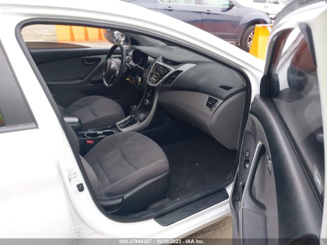 Photo 4 VIN: 5NPDH4AE5GH676288 - HYUNDAI ELANTRA 