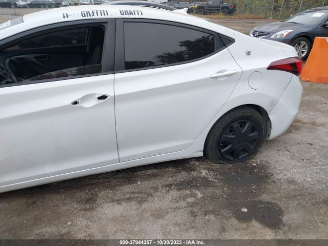 Photo 5 VIN: 5NPDH4AE5GH676288 - HYUNDAI ELANTRA 