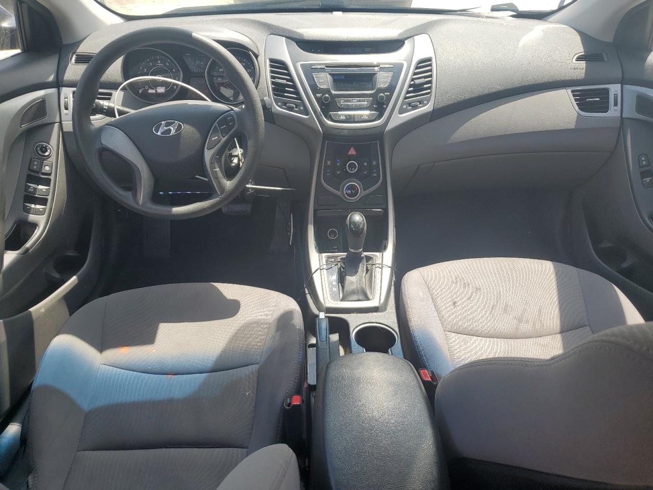 Photo 7 VIN: 5NPDH4AE5GH680390 - HYUNDAI ELANTRA 