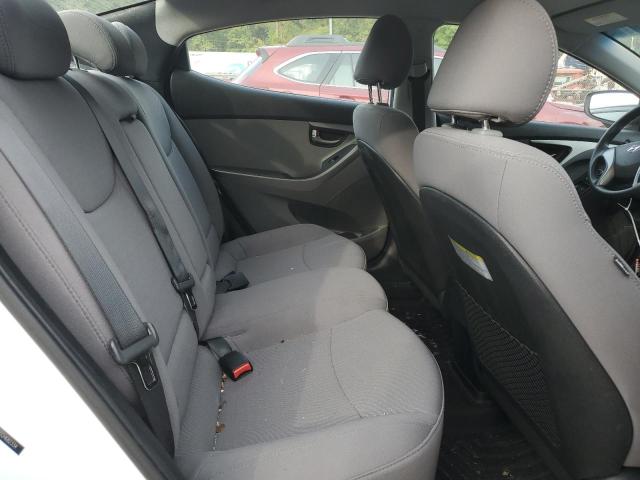 Photo 9 VIN: 5NPDH4AE5GH682334 - HYUNDAI ELANTRA SE 