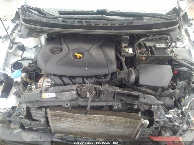 Photo 9 VIN: 5NPDH4AE5GH684150 - HYUNDAI ELANTRA 