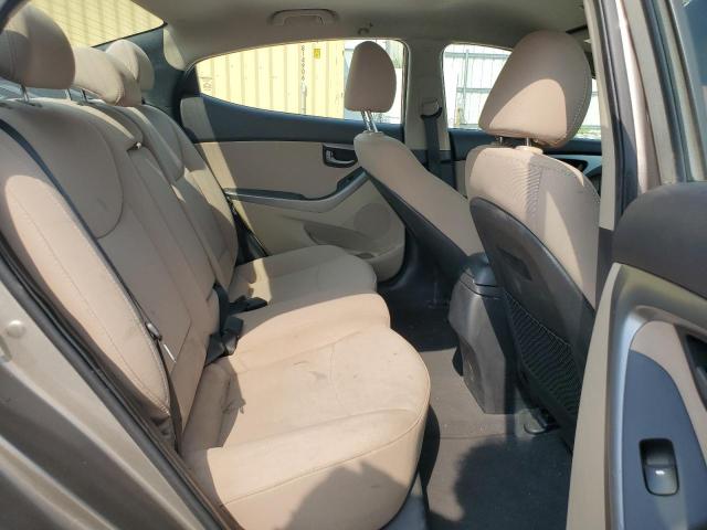 Photo 9 VIN: 5NPDH4AE5GH688540 - HYUNDAI ELANTRA 