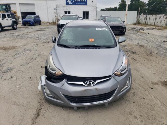 Photo 4 VIN: 5NPDH4AE5GH692202 - HYUNDAI ELANTRA SE 