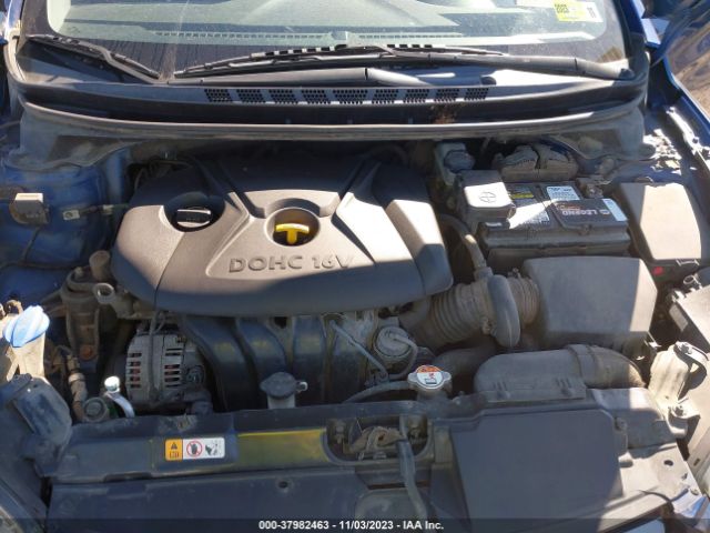 Photo 9 VIN: 5NPDH4AE5GH692409 - HYUNDAI ELANTRA 