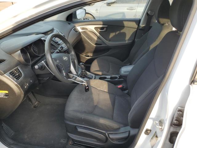 Photo 6 VIN: 5NPDH4AE5GH693673 - HYUNDAI ELANTRA SE 