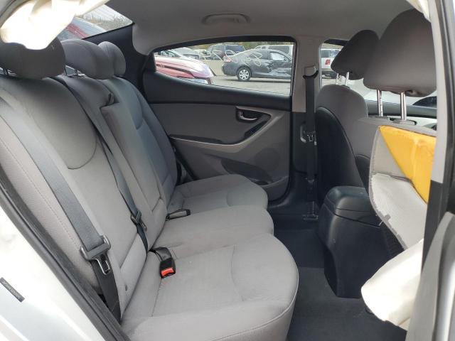 Photo 5 VIN: 5NPDH4AE5GH694242 - HYUNDAI ELANTRA SE 