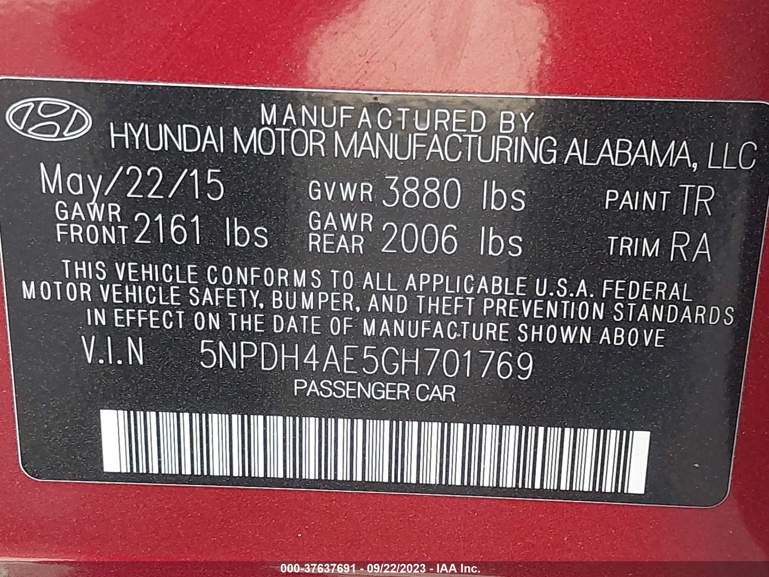 Photo 8 VIN: 5NPDH4AE5GH701769 - HYUNDAI ELANTRA 